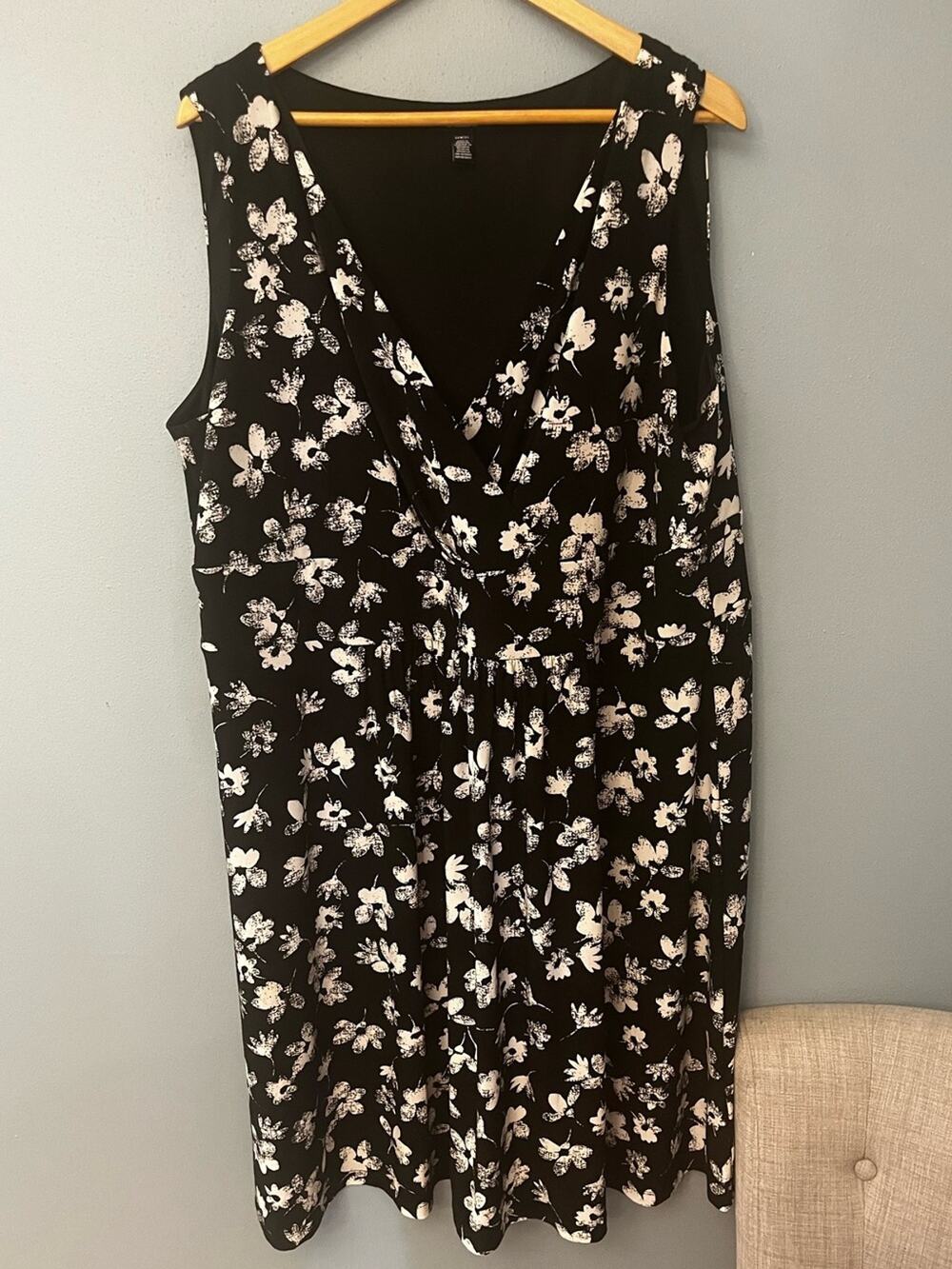 Chaps Floral Crossover Top Dress